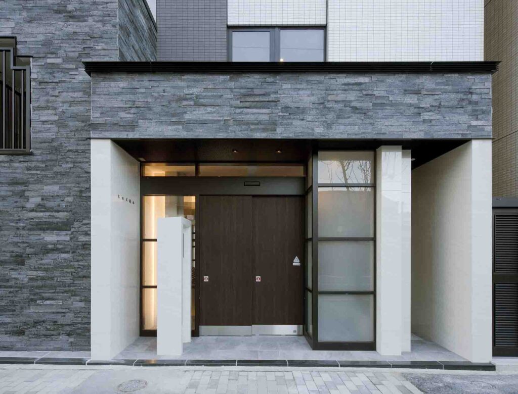 デザイナーズマンション、外観、大判タイル貼り、エントランスファサード、石貼り、RC造、鉄筋コンクリート造、モダン、名古屋市、昭和区桜山